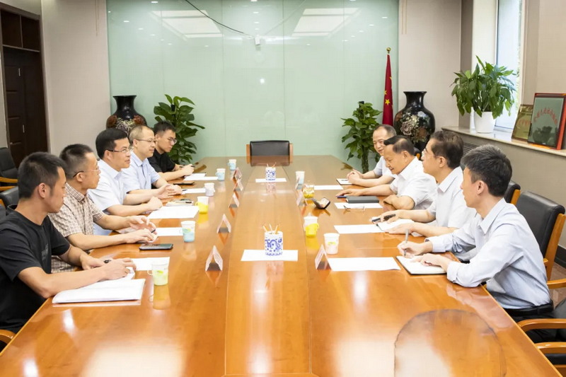縣長(zhǎng)吳志樸赴中國(guó)輕工業(yè)聯(lián)合會(huì)共商陶瓷產(chǎn)業(yè)高質(zhì)量發(fā)展新路徑