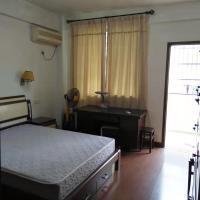 金龍中心城  136㎡ 2700元/月