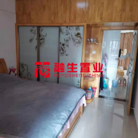 鵬中小區(qū)  89㎡ 105萬元