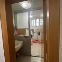 瓷城花園  131㎡ 88萬(wàn)元