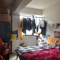 瓷城花園  87㎡ 75萬(wàn)元