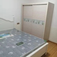 聚興小區(qū)房屋出租，2房1廳，拎包入住，一個(gè)月1700，空房，1400