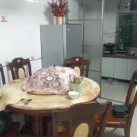 南環(huán)路公寓  105㎡ 精裝修二房  95萬