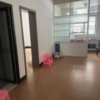 碧桂園旁邊  3房  1200元/月