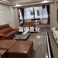 樂興小區(qū)  120㎡ 一小車位 電梯已裝好可使用 精裝修三房 好樓層 75萬