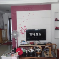 寶美街  106㎡ 精裝修三房 好樓層 證全 99萬首付20幾萬