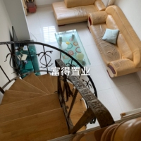 寶美職工公寓 復(fù)式樓  81㎡  精裝修三房 證全60萬 首付10幾萬