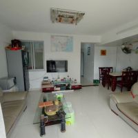 龍東小區(qū)  87㎡ 68萬(wàn)元