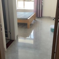 儒林小區(qū)  電梯房一房一廳拎包入住出租