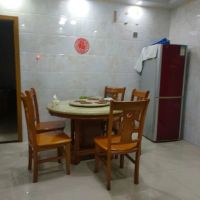 城東職工公寓，好樓層，100平方，中裝修，售39萬