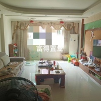 坪埔瓷城花園  118㎡ 3房2廳80多萬，南北通透，采光好，證件齊全歡迎實地看房