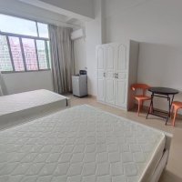 坪鋪小區(qū)  30㎡ 850元/月