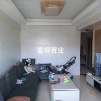 影城華園  108㎡ 130萬(wàn)元