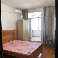 三角街金龍中心大潤發(fā) 單身公寓電梯 800元