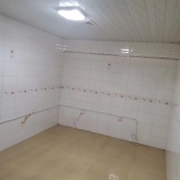 富東街  111㎡ 1200元/月