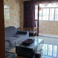 詩泰街  112㎡ 1500元/月
