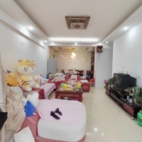 寶美職工公寓  92㎡ 60萬元
