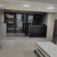 金龍中心城  156㎡ 3400元/月