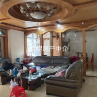 富東街  125㎡精裝修三房 好樓層 證全僅售 83萬