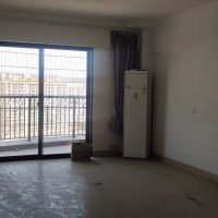 群盛翰林府邸  130㎡ 2000元/月，高層
