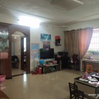 丁墘街  140㎡ 含小車庫92萬元，證在手