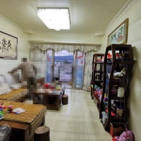 瓷城大廈  113㎡ 三房二廳兩衛(wèi)兩陽(yáng)臺(tái) 136萬(wàn)元