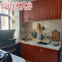 美倫山景疊苑，好樓層，132平方4房，南北通透，證件齊全，可以馬上過戶，價錢面談