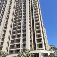 美的云璽臺(tái)一期6號(hào)樓110.81平，三房兩廳，每平方9000元