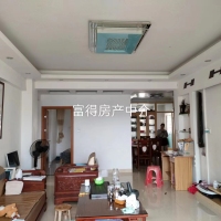 百德畔山1號(hào)  114.5㎡精裝修三房 好樓層僅售 135萬 首付30萬