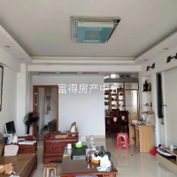 百德3房2廳2衛(wèi)，114.5平方米，好樓層 130幾萬  證全看百德畔山1號(hào)  115㎡ 135萬元