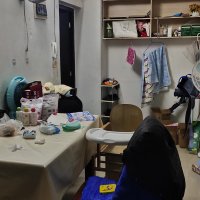 龍東小區(qū)  57㎡ 40萬元，證全，首付10萬