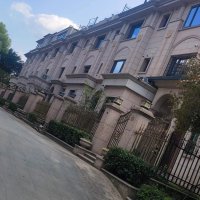 瓷都陽光名城  176㎡ ，實際使用面積210平加兩個小車位，打包價300萬