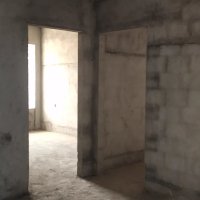 濟科小區(qū)  85㎡ 70萬元證全.首付15萬