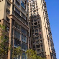裕正山水花園  115㎡ 89萬元證全，首付20萬，日照充足