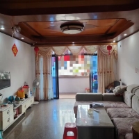 富東街，二實(shí)學(xué)區(qū)房，145.26平方，三房，中裝，售價(jià)85萬，首付只要10萬起（機(jī)會(huì)只有一次）證件齊