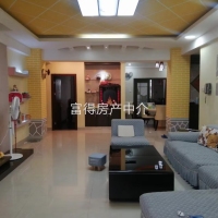 寶美街  135㎡ 精裝修三房 好戶型 證全 每平米7000多