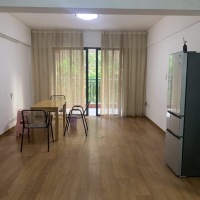 百德畔山1號(hào)兩房 溫馨舒適 拎包兩房 1600元/月