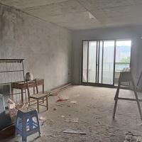 城東商品房 朝南兩房 70㎡ 65萬元