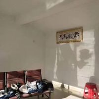 榮昌小區(qū)  108㎡ 22萬元