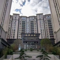文亭小區(qū)  118㎡ 毛坯三房 每平米8500元
