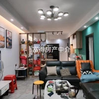 裕正山水花園  112㎡配一室外小車位精裝修三房 好樓層過戶便宜 120萬