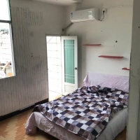 坪鋪小區(qū)  35㎡ 500元/月