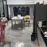城東消防正對面·紅星家世界·復式61平，實用100平·可出售·可出租·有意向聯(lián)系1359979292