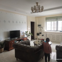 西苑大廈  125㎡ 170萬(wàn)元，證全過(guò)戶(hù)優(yōu)惠！