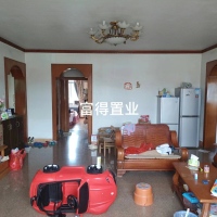 園丁新村  148㎡ 配一獨(dú)立摩托車庫 精裝修三房 好樓層 僅售90幾萬