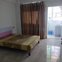 乐兴小区  乐兴小区82幢3单元2楼1房1厅1阳台，床，热水器，空调，冰箱，洗衣机