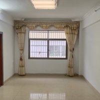 城東新區(qū) （中昱廠后）三房?jī)蓮d 帶天然氣 租金：1000元/月