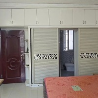 坪鋪小區(qū)  108㎡ 2000元/月