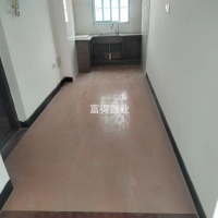 詩墩2房1廳  70㎡ 35萬元有個(gè)大露臺(tái)加一個(gè)儲(chǔ)物間