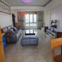 時尚華庭  104㎡ 2300元/月
